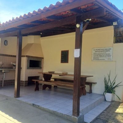 Sobrado Residencial com 100m², 3 quartos, 1 garagem, no bairro Ingleses do Rio Vermelho em Florianópolis