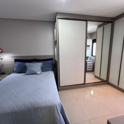 Apartamentos com 116m², 3 quartos, 3 suítes, 2 garagens, no bairro Kobrasol em São José