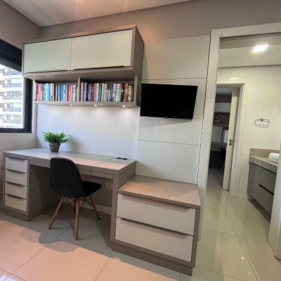 Apartamentos com 116m², 3 quartos, 3 suítes, 2 garagens, no bairro Kobrasol em São José