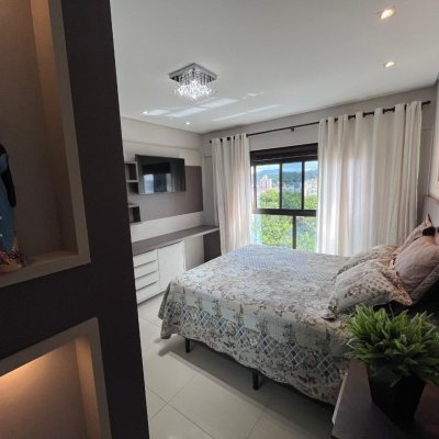 Apartamentos com 116m², 3 quartos, 3 suítes, 2 garagens, no bairro Kobrasol em São José