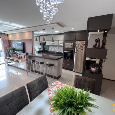 Apartamentos com 116m², 3 quartos, 3 suítes, 2 garagens, no bairro Kobrasol em São José