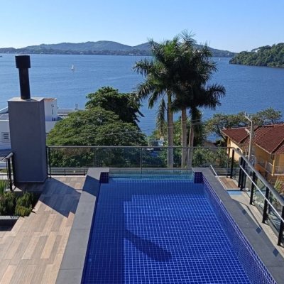 Apartamentos com 103m², 2 quartos (sendo 1 suíte), 2 garagens, no bairro Lagoa Da Conceição em Florianópolis