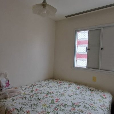 Apartamentos com 86m², 3 quartos, 1 suíte, 1 garagem, no bairro Trindade em Florianópolis
