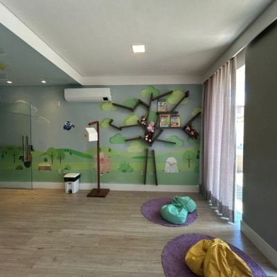 Cobertura com 289m², 3 quartos, 3 suítes, 4 garagens, no bairro Estreito em Florianópolis