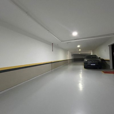 Cobertura com 289m², 3 quartos, 3 suítes, 4 garagens, no bairro Estreito em Florianópolis