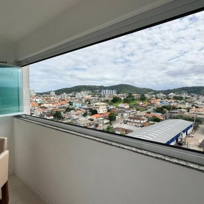 Apartamentos com 63m², 2 quartos (sendo 1 suíte), 1 garagem, no bairro Areias em São José