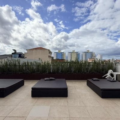 Apartamentos com 63m², 2 quartos (sendo 1 suíte), 1 garagem, no bairro Areias em São José