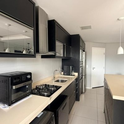 Apartamentos com 63m², 2 quartos (sendo 1 suíte), 1 garagem, no bairro Areias em São José