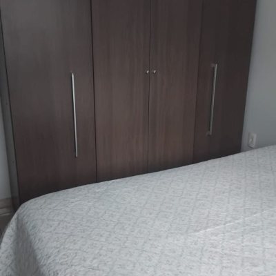 Casa Residencial com 83m², 2 quartos, 3 garagens, no bairro São João Do Rio Vermelho em Florianópolis