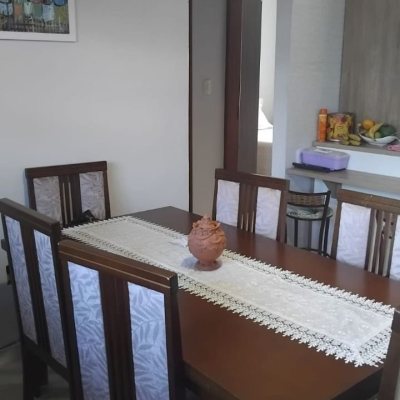 Casa Residencial com 83m², 2 quartos, 3 garagens, no bairro São João Do Rio Vermelho em Florianópolis