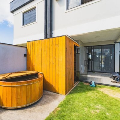 Casa Residencial com 160m², 3 quartos, 1 suíte, 2 garagens, no bairro Campeche em Florianópolis