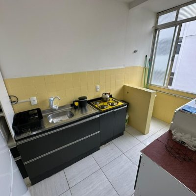 Apartamentos com 64m², 3 quartos, 1 garagem, no bairro Centro em Florianópolis