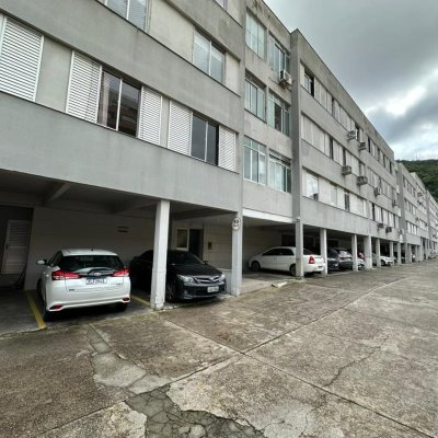 Apartamentos com 64m², 3 quartos, 1 garagem, no bairro Centro em Florianópolis