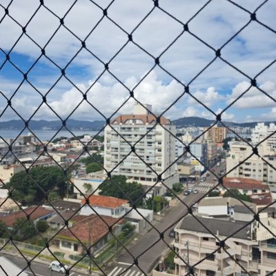 Apartamentos com 100m², 3 quartos (sendo 1 suíte), 1 garagem, no bairro Balneário em Florianópolis