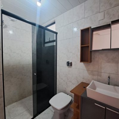 Apartamentos com 100m², 3 quartos (sendo 1 suíte), 1 garagem, no bairro Balneário em Florianópolis