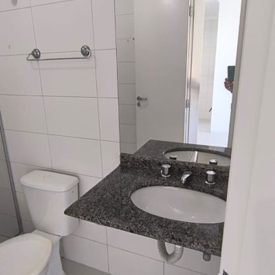 Apartamentos com 45m², 1 quarto, 1 garagem, no bairro Córrego Grande em Florianópolis