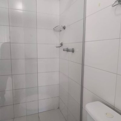 Apartamentos com 45m², 1 quarto, 1 garagem, no bairro Córrego Grande em Florianópolis