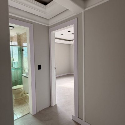 Apartamentos com 91m², 2 quartos, 1 suíte, 1 garagem, no bairro Kobrasol em São José