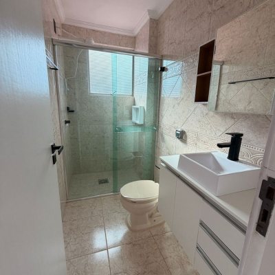Apartamentos com 91m², 2 quartos, 1 suíte, 1 garagem, no bairro Kobrasol em São José