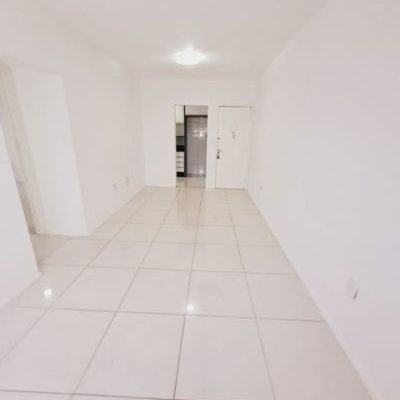 Apartamentos com 50m², 2 quartos, 1 garagem, no bairro Roçado em São José