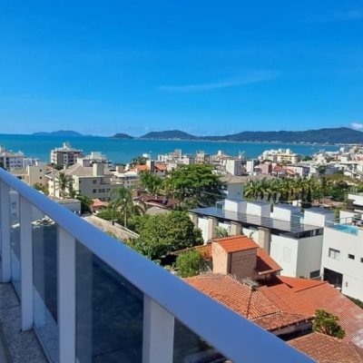 Cobertura com 162m², 3 quartos, 1 suíte, 2 garagens, no bairro Canasvieiras em Florianópolis