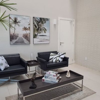 Cobertura com 162m², 3 quartos, 1 suíte, 2 garagens, no bairro Canasvieiras em Florianópolis