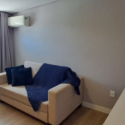 Cobertura com 162m², 3 quartos, 1 suíte, 2 garagens, no bairro Canasvieiras em Florianópolis