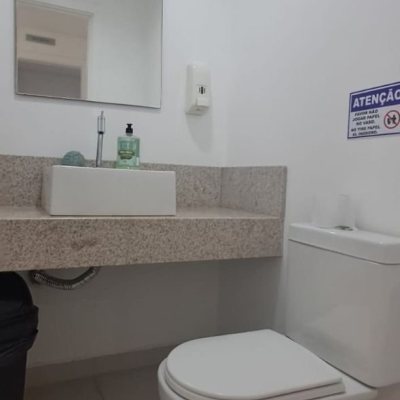 Cobertura com 162m², 3 quartos, 1 suíte, 2 garagens, no bairro Canasvieiras em Florianópolis