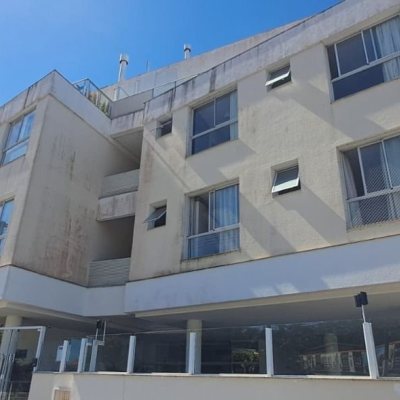 Cobertura com 162m², 3 quartos, 1 suíte, 2 garagens, no bairro Canasvieiras em Florianópolis
