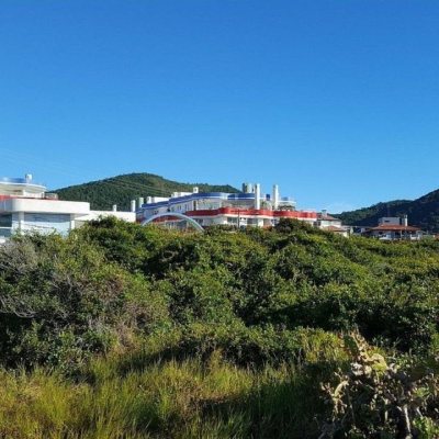 Studio Residencial com 34m², 1 quarto, 1 garagem, no bairro Ingleses do Rio Vermelho em Florianópolis