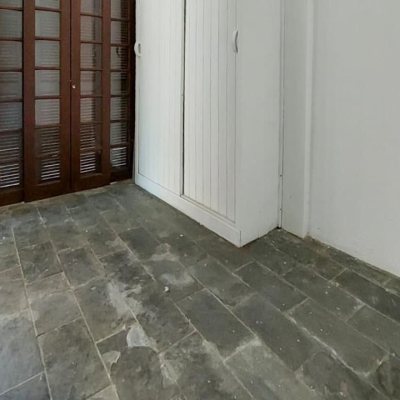 Casa Residencial com 210m², 4 quartos (sendo 2 suítes), 3 garagens, no bairro Morro das Pedras em Florianópolis