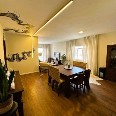 Apartamentos com 147m², 3 quartos (sendo 1 suíte), no bairro Coqueiros em Florianópolis