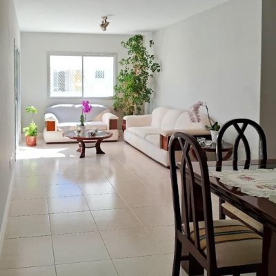 Apartamentos com 119m², 3 quartos, 1 suíte, 1 garagem, no bairro Trindade em Florianópolis
