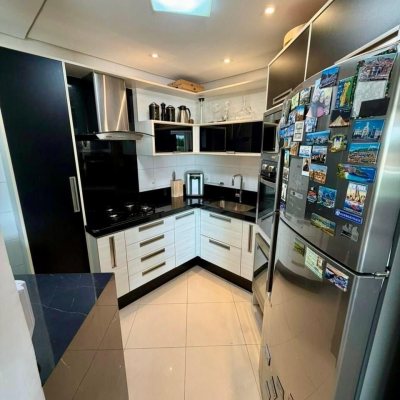 Apartamentos com 67m², 2 quartos (sendo 1 suíte), 1 garagem, no bairro Abraão em Florianópolis