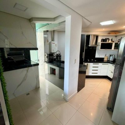 Apartamentos com 67m², 2 quartos (sendo 1 suíte), 1 garagem, no bairro Abraão em Florianópolis
