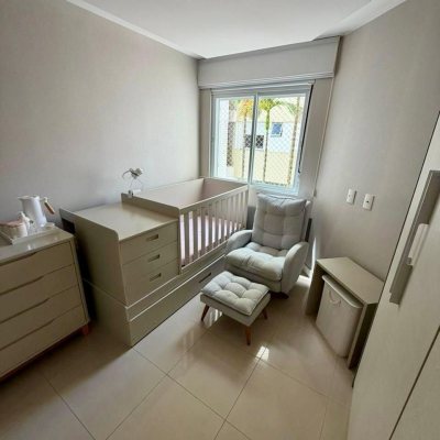 Apartamentos com 67m², 2 quartos (sendo 1 suíte), 1 garagem, no bairro Abraão em Florianópolis