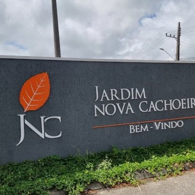 Casa em Condomínio com 138m², 3 quartos, 3 suítes, 2 garagens, no bairro Cachoeira Do Bom Jesus em Floranópolis