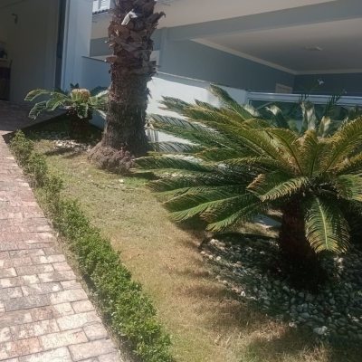 Casa Residencial com 239m², 3 quartos (sendo 1 suíte), 2 garagens, no bairro Pedra Branca em Palhoça