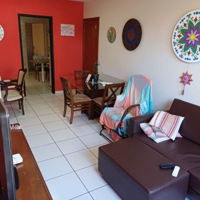 Apartamentos com 78m², 3 quartos, 1 suíte, 1 garagem, no bairro Estreito em Florianópolis