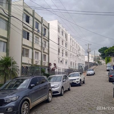 Apartamentos com 78m², 3 quartos, 1 suíte, 1 garagem, no bairro Estreito em Florianópolis