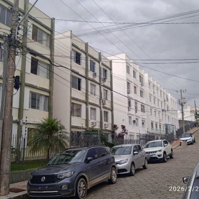 Apartamentos com 78m², 3 quartos, 1 suíte, 1 garagem, no bairro Estreito em Florianópolis
