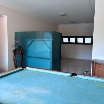 Casa Residencial com 640m², 5 quartos (sendo 5 suítes), 4 garagens, no bairro Itacorubi em Florianópolis