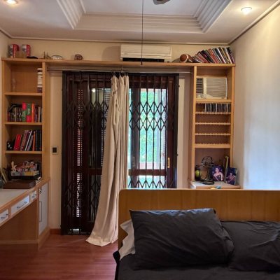 Casa Residencial com 640m², 5 quartos (sendo 5 suítes), 4 garagens, no bairro Itacorubi em Florianópolis