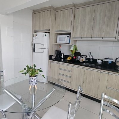 Apartamentos com 69m², 2 quartos, 1 garagem, no bairro Kobrasol em São José