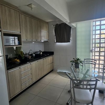 Apartamentos com 69m², 2 quartos, 1 garagem, no bairro Kobrasol em São José
