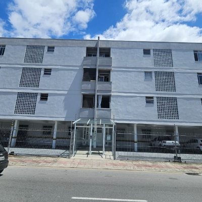Apartamentos com 69m², 2 quartos, 1 garagem, no bairro Kobrasol em São José