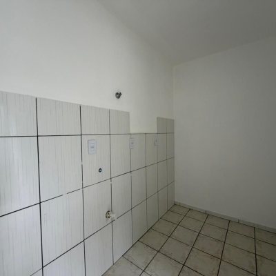 Apartamentos com 46m², 2 quartos, 1 garagem, no bairro Serraria em São José