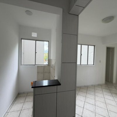 Apartamentos com 46m², 2 quartos, 1 garagem, no bairro Serraria em São José