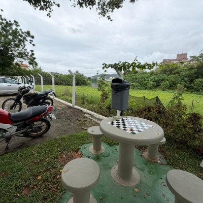 Apartamentos com 46m², 2 quartos, 1 garagem, no bairro Serraria em São José