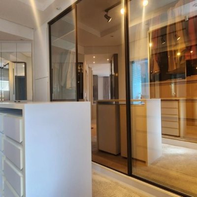 Casa Residencial com 409m², 4 quartos (sendo 4 suítes), 4 garagens, no bairro Carvoeira em Florianópolis